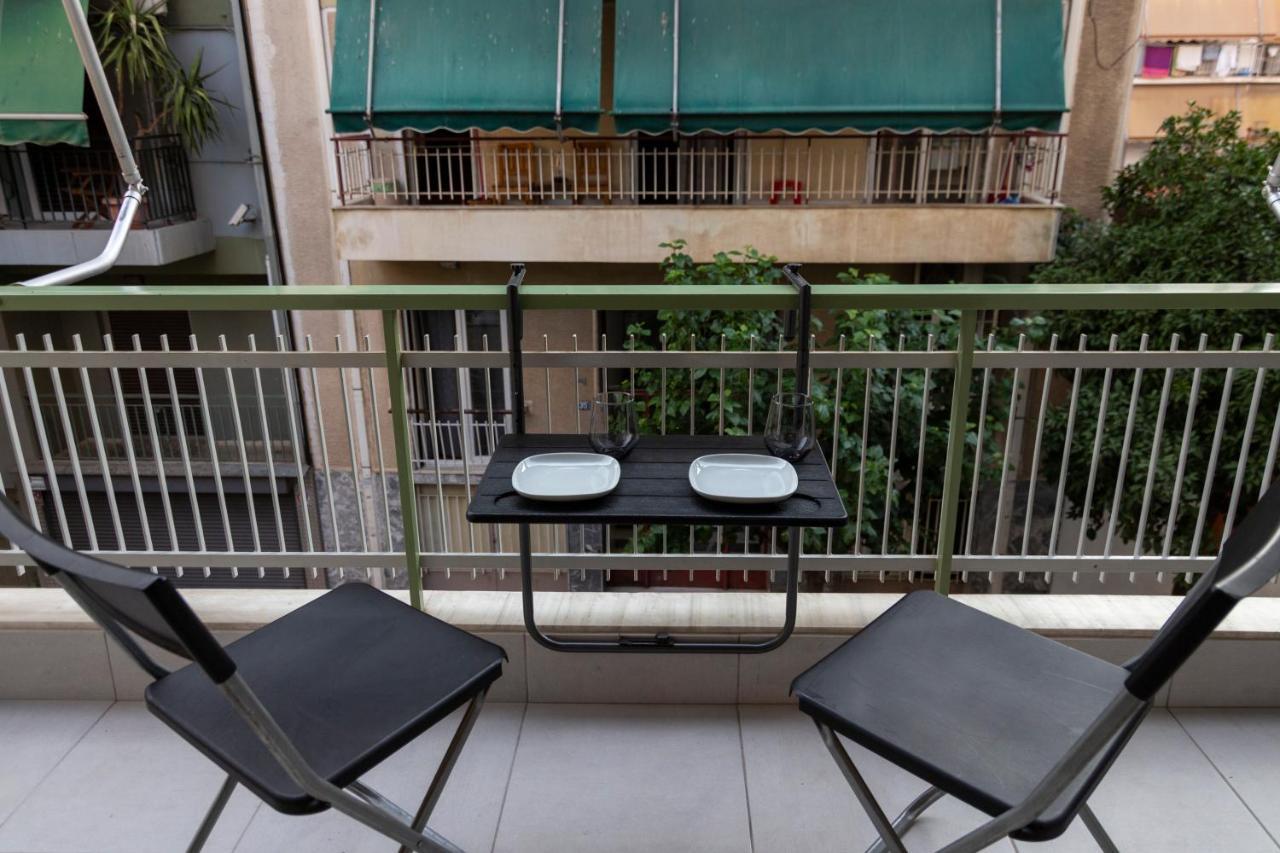 Luxury Apartment 10' From The Center! Athènes Extérieur photo